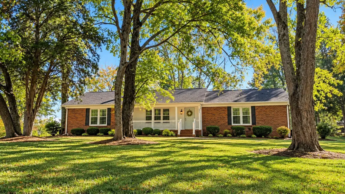 307 Tom Robinson Rd, Franklin, TN 37064 - #1