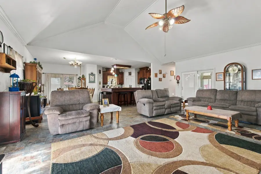 2539 Fairfield Pike, Shelbyville, TN 37160 - #2