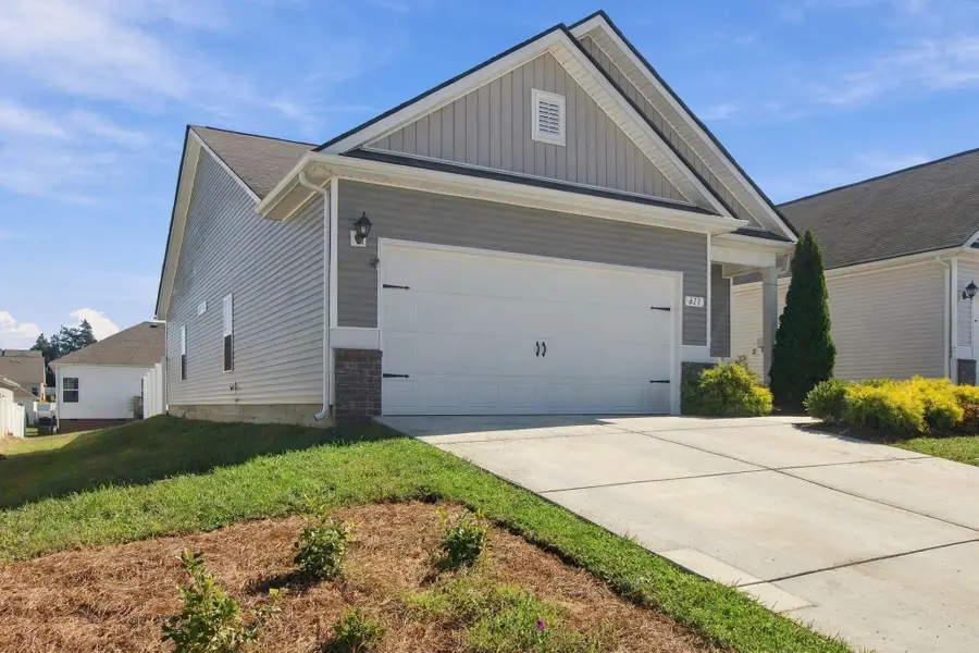 611 Tines Dr, Shelbyville, TN 37160 - #2