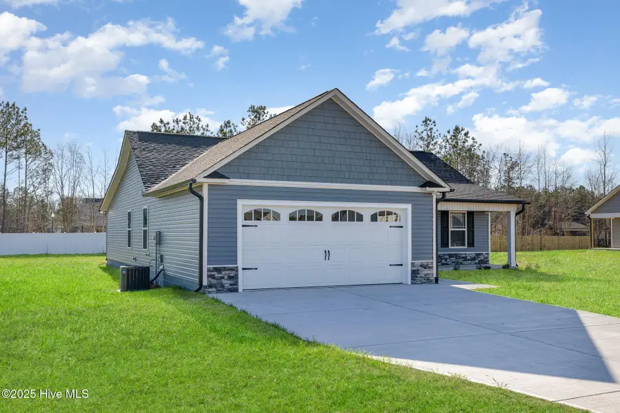 104 Burnello Court, Princeton, NC 27569 - Image #3