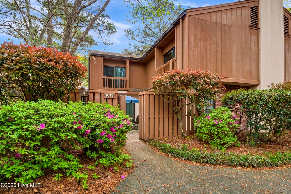 1018 Birch Creek Drive, Wilmington, NC 28403 BHGRE