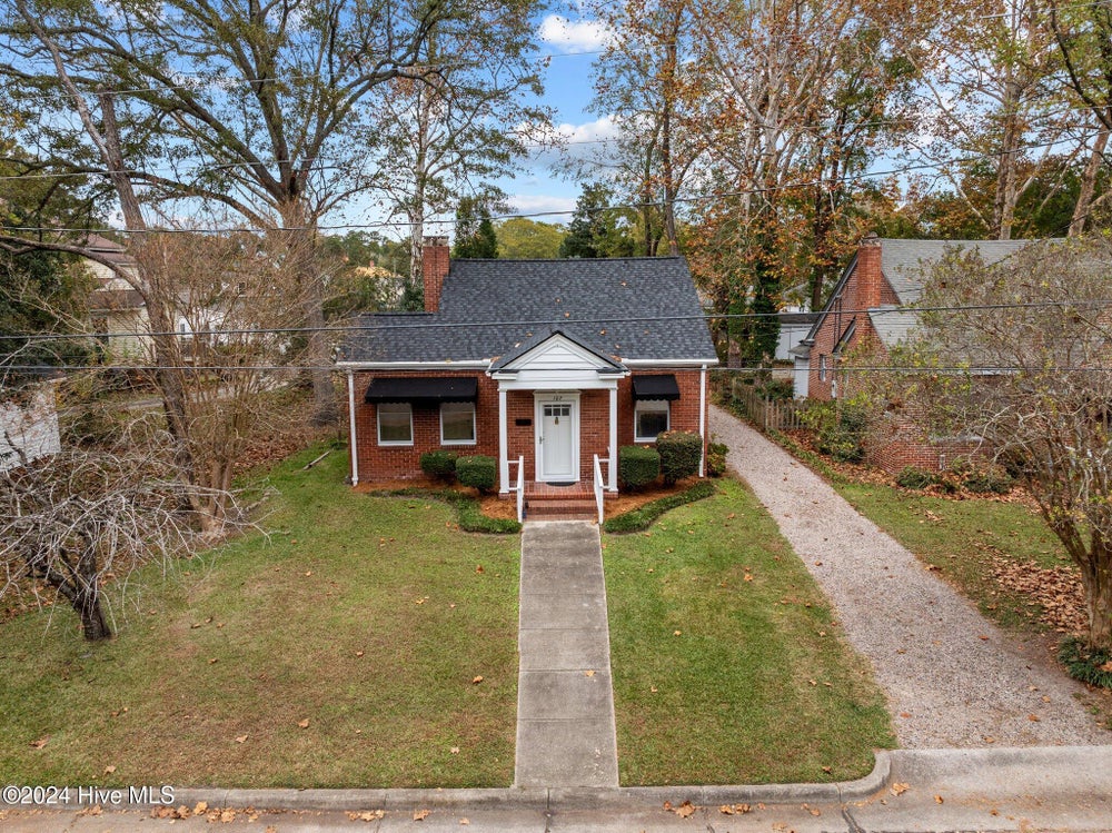 102 E 13th Street, Washington, NC 27889 BHGRE