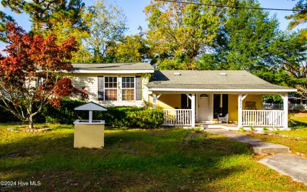 2800 Moore Avenue, New Bern, NC 28562