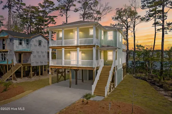 3706 E Yacht Drive, Oak Island, NC 28465