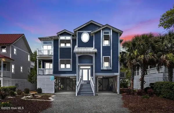 103 SE 74th Street, Oak Island, NC 28465