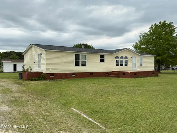 1071 Red Hill Road, Mount Olive, NC 28365