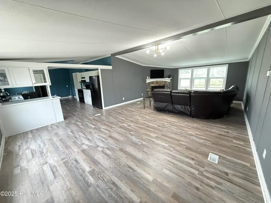 1071 Red Hill Road, Mount Olive, NC 28365 - Image #2