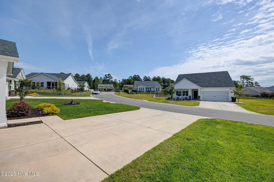 6909 English Holly Court Sw, Ocean Isle Beach, NC 28469 - Image #3