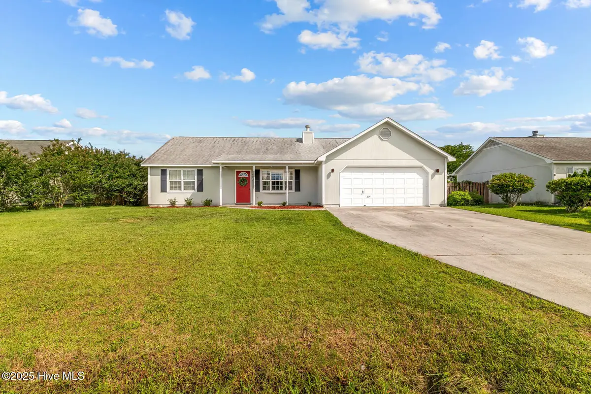 425 Dion Drive, Hubert, NC 28539 - Image #1