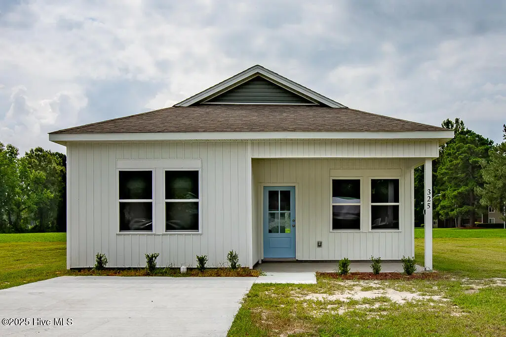 325 Buck Lane, Vanceboro, NC 28586 - Image #1