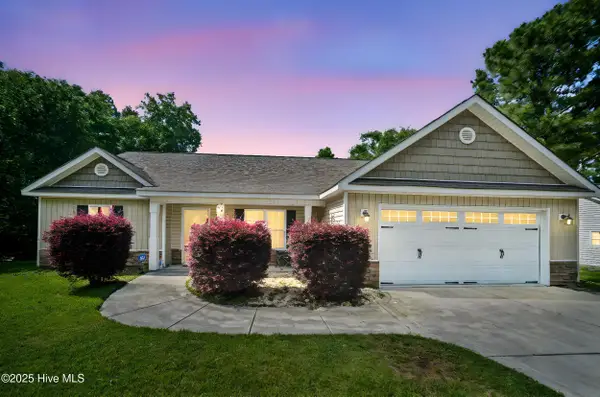 239 Shellbank Drive, Sneads Ferry, NC 28460