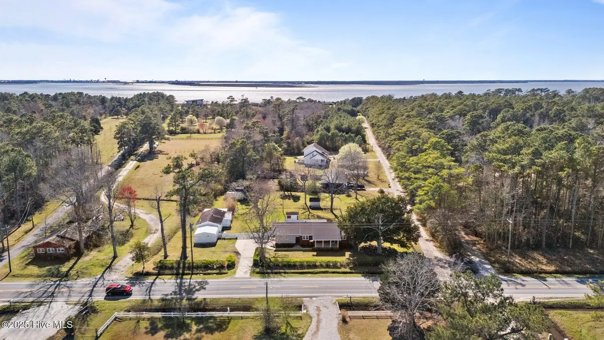 1041 Highway 101, Beaufort, NC 28516 - Image #1