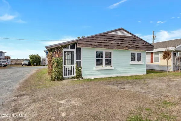 303 Herring Drive #B, Surf City, NC 28445