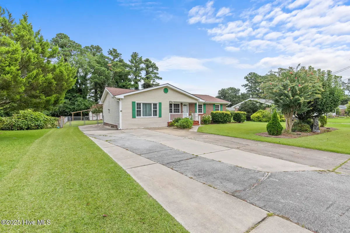 113 Princeton Drive, Jacksonville, NC 28546 - Image #1