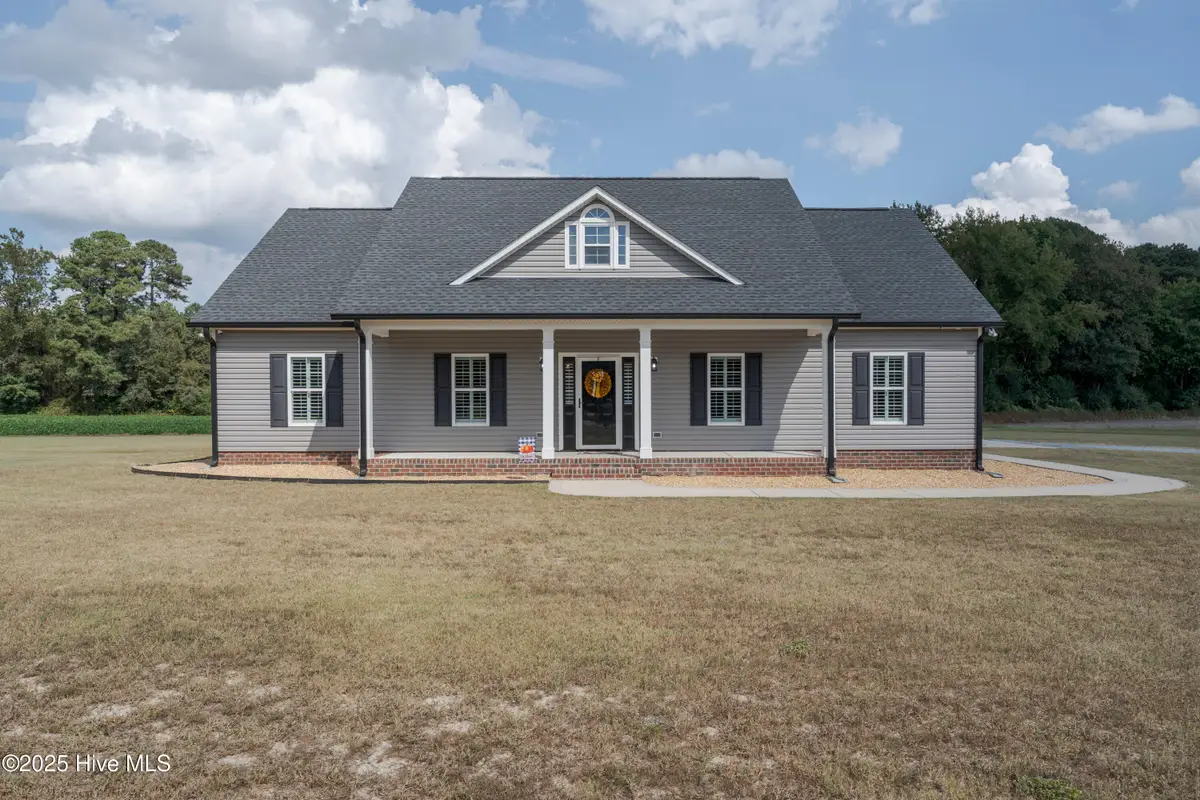 3570 Penny Tew Mill Road, Roseboro, NC 28382 - Image #1