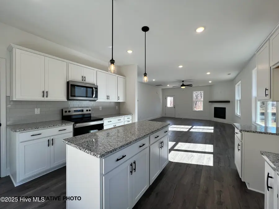 182 Shenandoah Court, Clayton, NC 27520 - Image #3