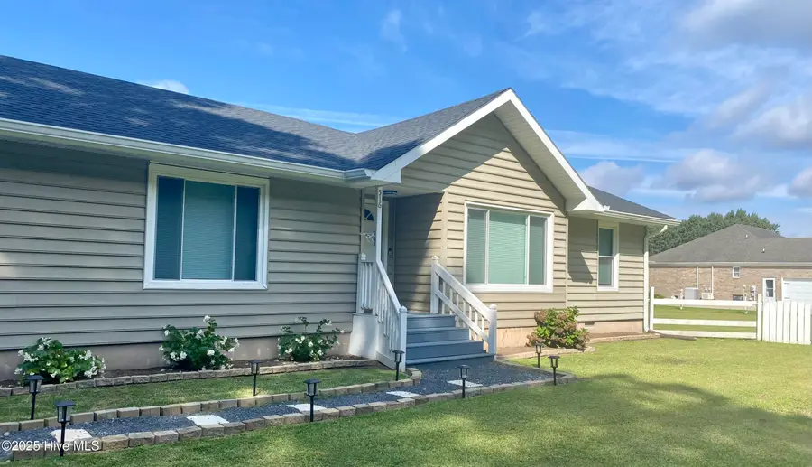 516 Knotts Island Road, Knotts Island, NC 27950 - Image #2