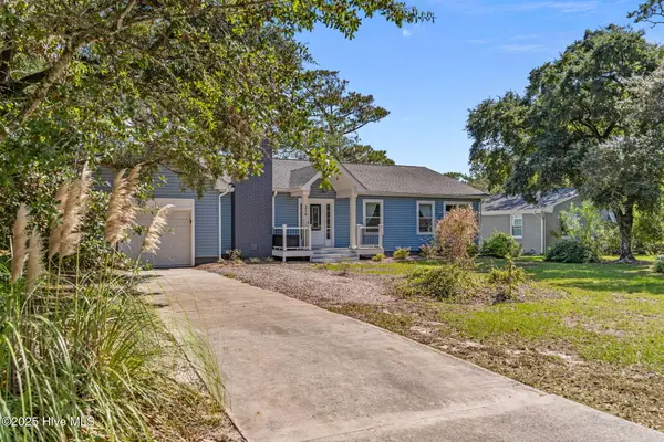 214 Mcglamery Street, Oak Island, NC 28465