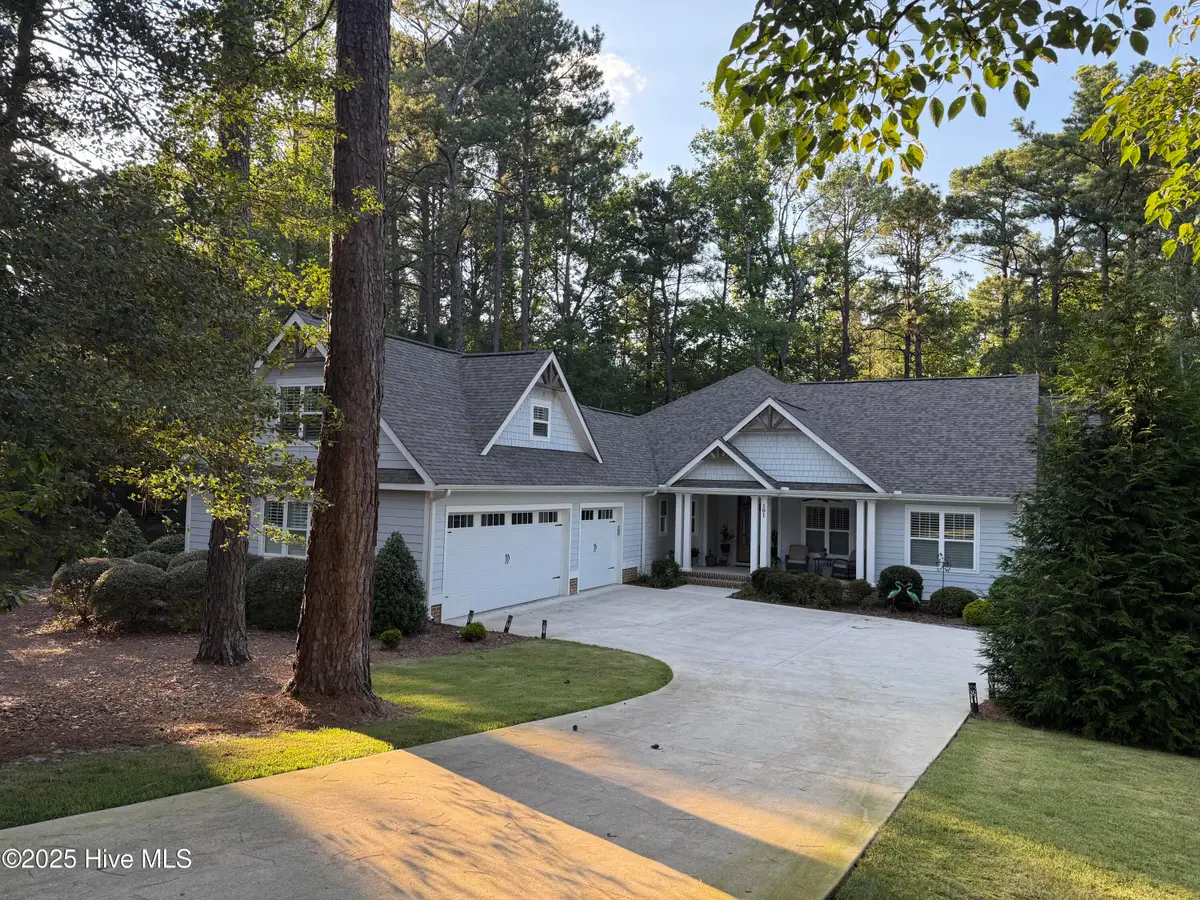 101 Stoneykirk Drive, Pinehurst, NC 28374 - Image #1