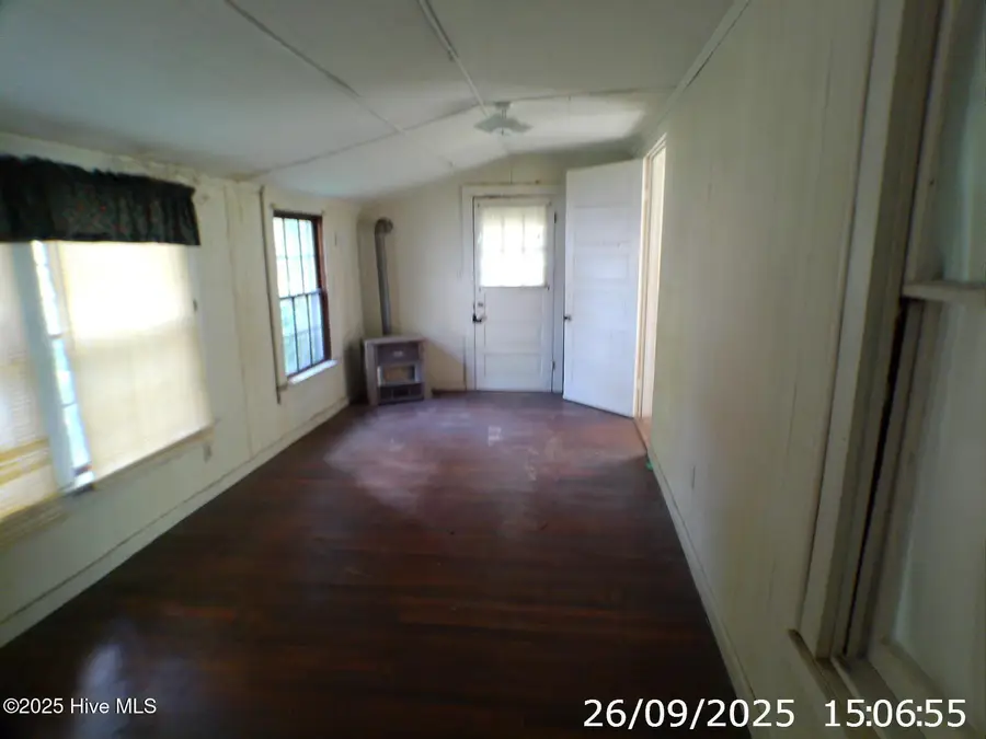 409 N Haughton Street, Williamston, NC 27892 - Image #3