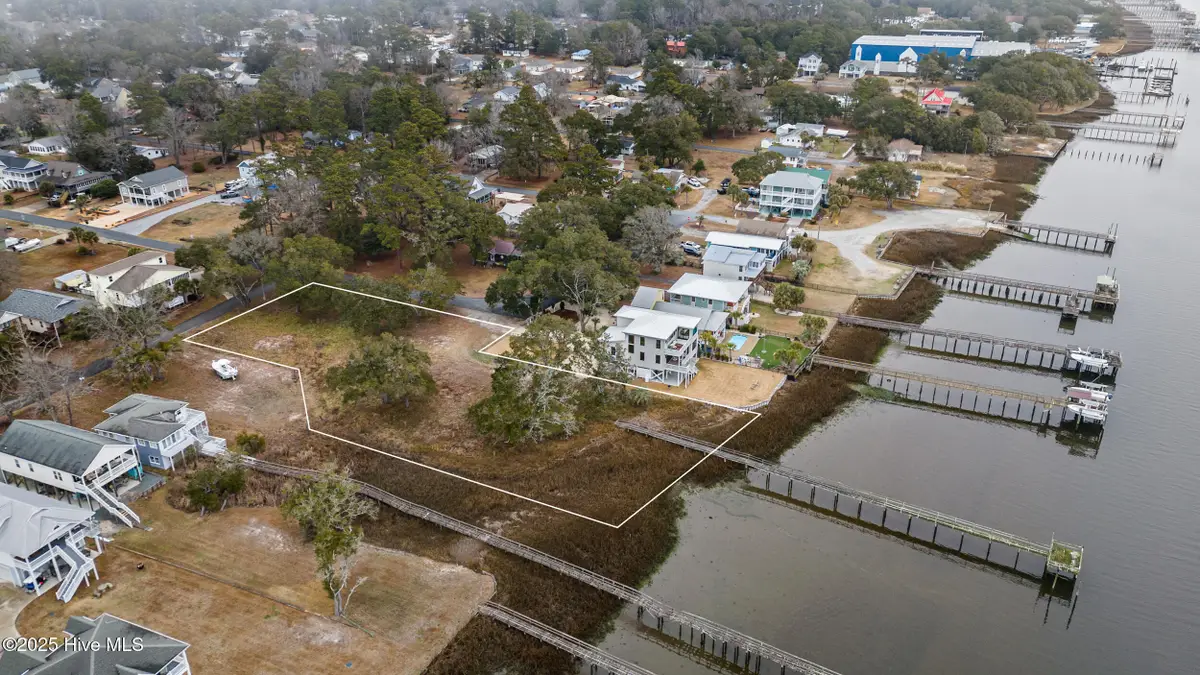 2016 Camelot Drive Sw, Ocean Isle Beach, NC 28469 - Image #1