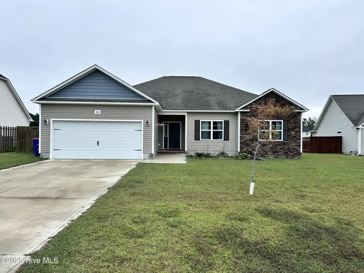503 Violet Court, Maysville, NC 28555 - Image #1