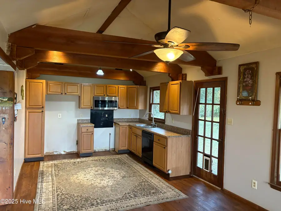 133 Madison Lane, Trenton, NC 28585 - Image #2