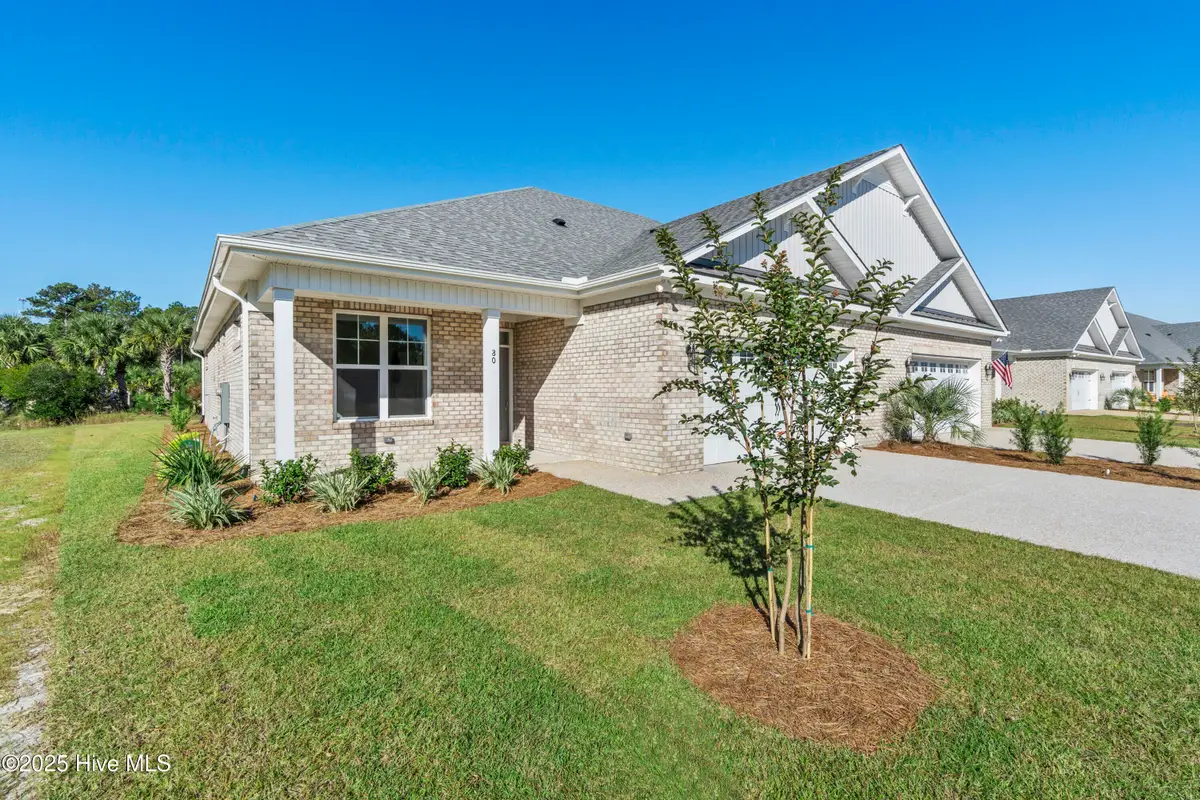 1242 Formosa Drive Se #80, Bolivia, NC 28422 - Image #1