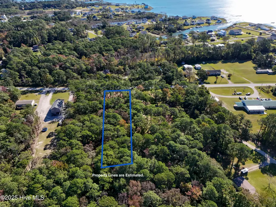 1532 Harkers Island Road, Beaufort, NC 28516 - Image #3