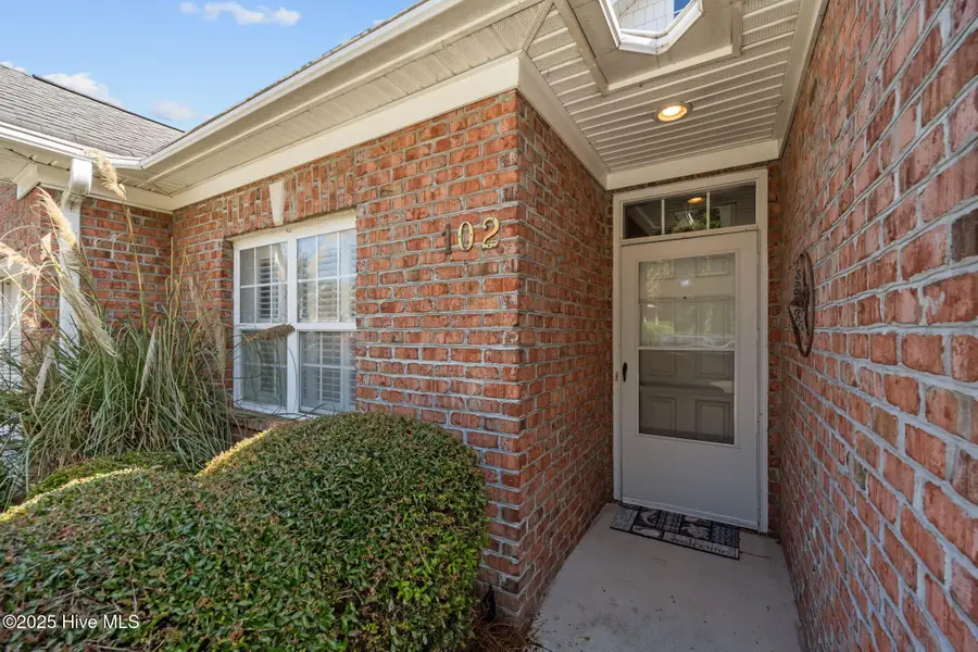 102 Turnbury Court, Hampstead, NC 28443 - Image #2