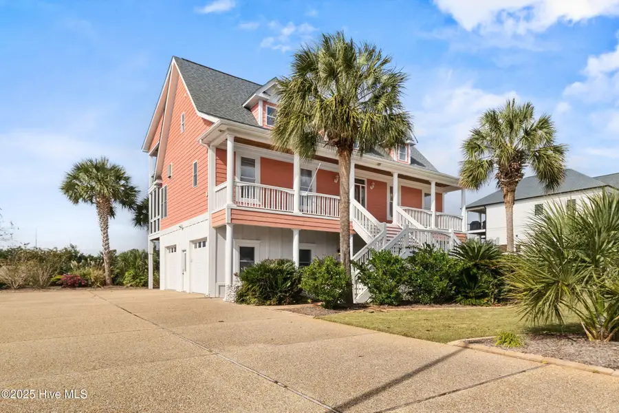 8222 Lakeview Drive, Wilmington, NC 28412 - Image #3