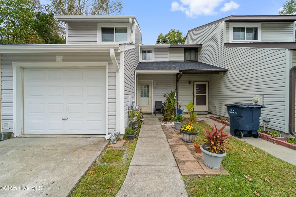 114 N Onsville Place, Jacksonville, NC 28546 - Image #1