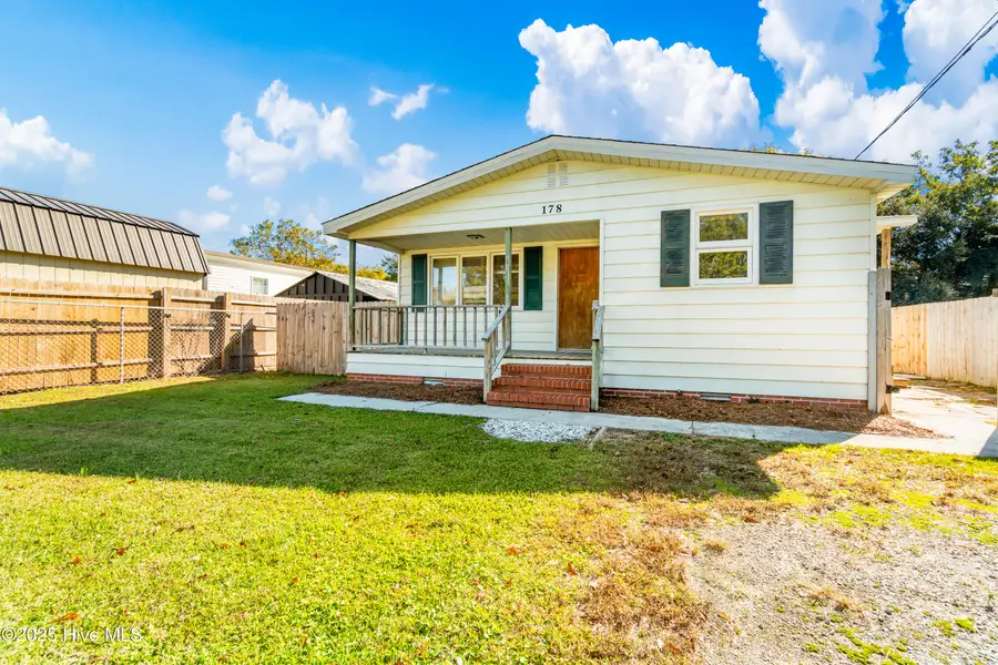 178 Arthur Farm Road, Newport, NC 28570 - Image #2