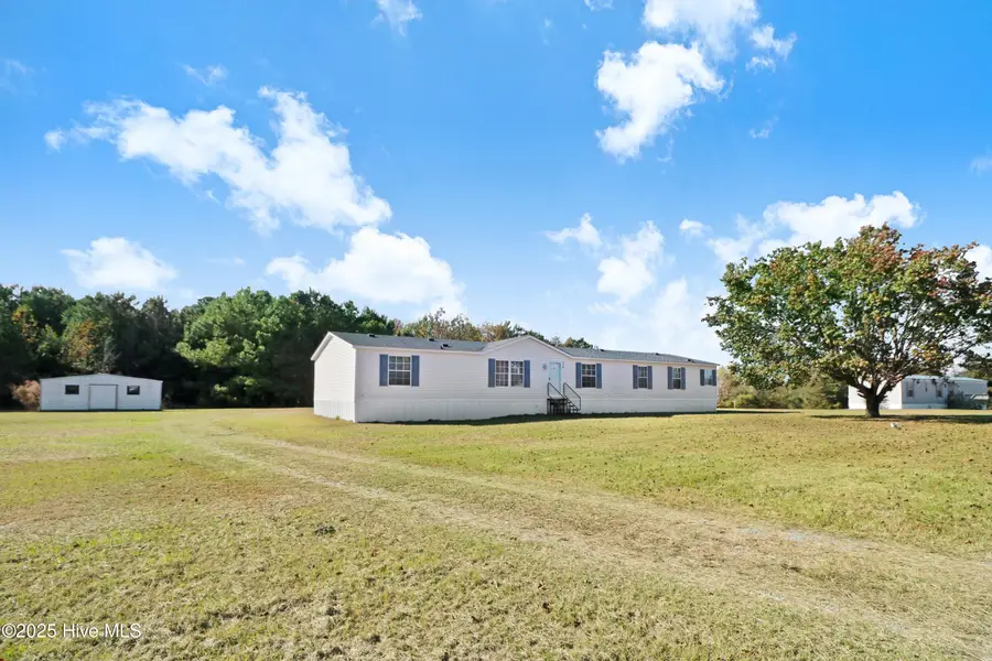 230 Fox Run Drive, Pikeville, NC 27863 - Image #2