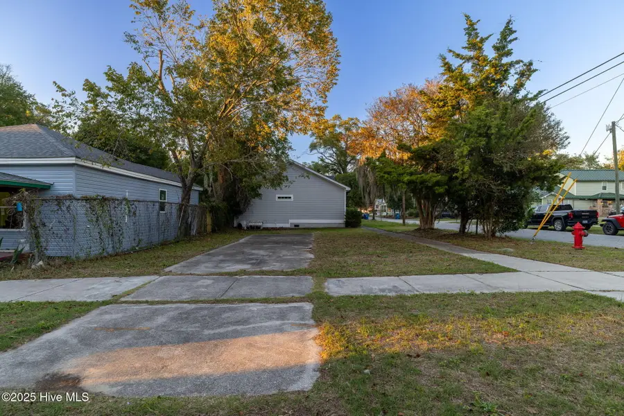 1020 S 4th Street, Wilmington, NC 28401 - Image #2