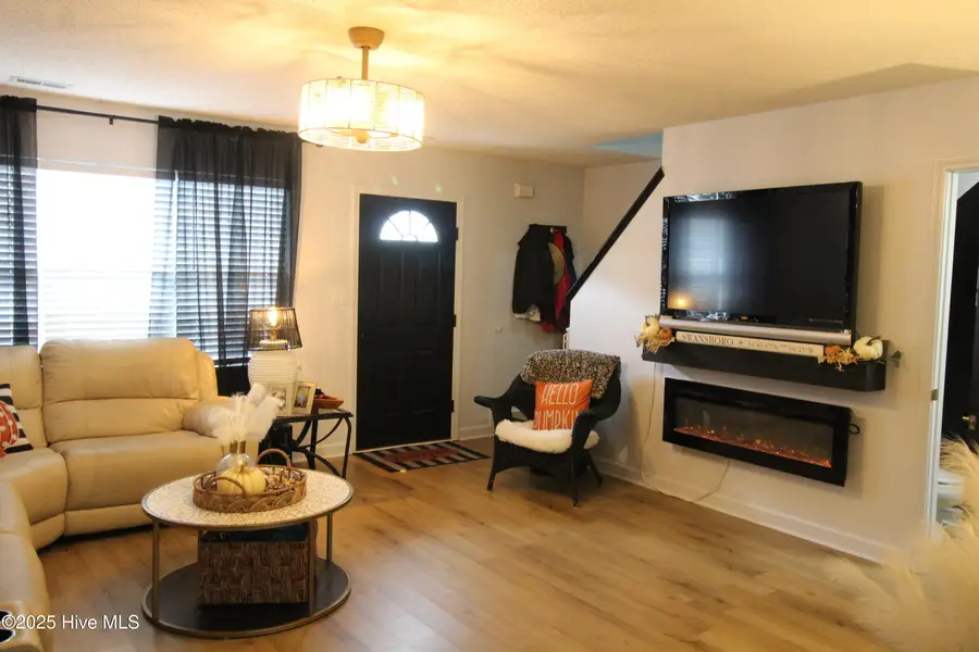 44 Pirates Cove Drive, Swansboro, NC 28584 - Image #2