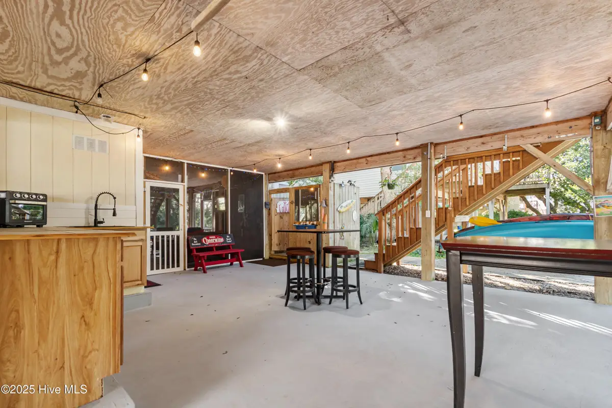 307 Bay Circle, North Topsail Beach, NC 28460 - Image #1