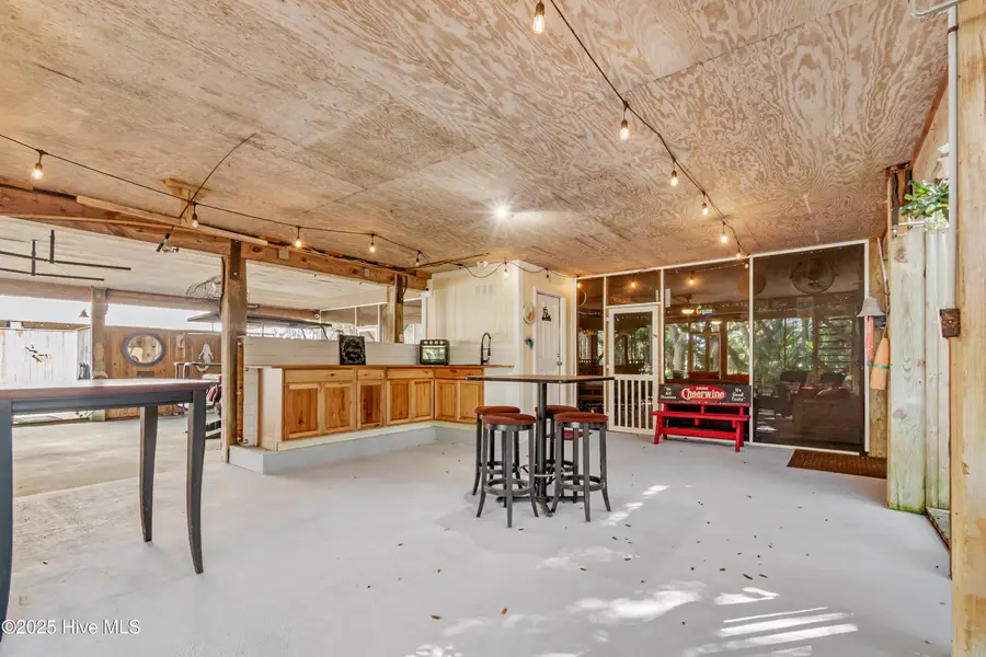 307 Bay Circle, North Topsail Beach, NC 28460 - Image #2