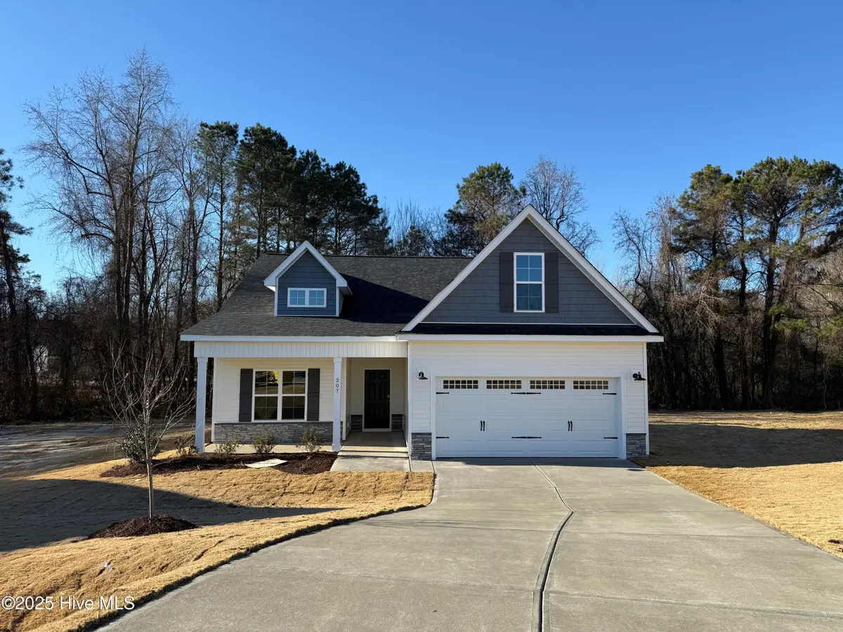 207 Tuskeegee Drive, Smithfield, NC 27577 - Image #1