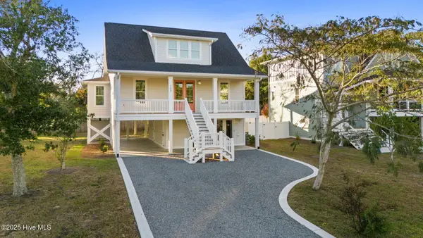 103 NE 64th Street, Oak Island, NC 28465