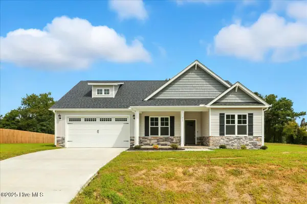 209 Creeks Edge Drive, Pikeville, NC 27863