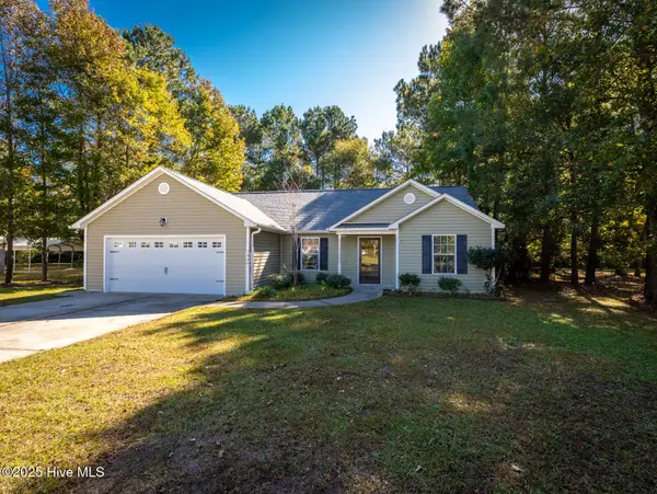 1436 Old Folkstone Road, Sneads Ferry, NC 28460