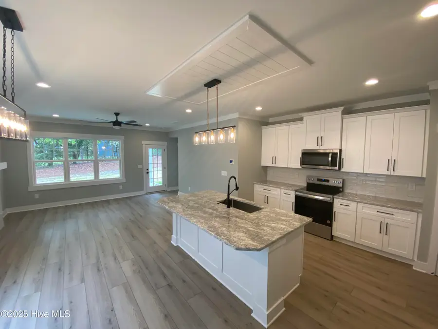 406 Summit Street, Aberdeen, NC 28315 - Image #3