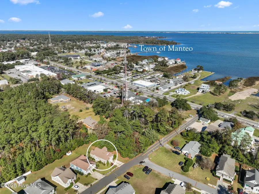 601 Viccars Lane, Manteo, NC 27954 - Image #2