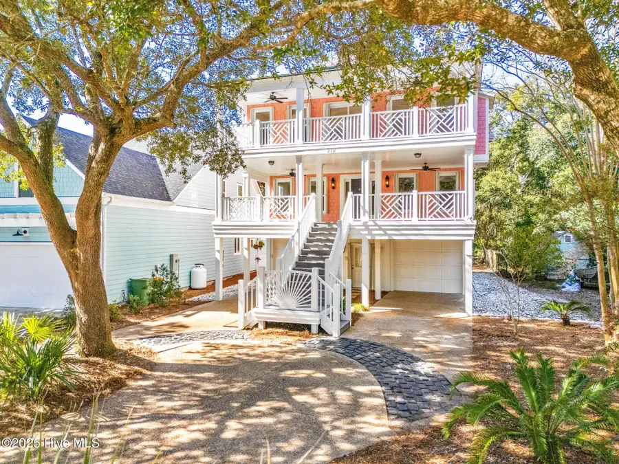 712 S Fourth Extension, Kure Beach, NC 28449 - Image #2