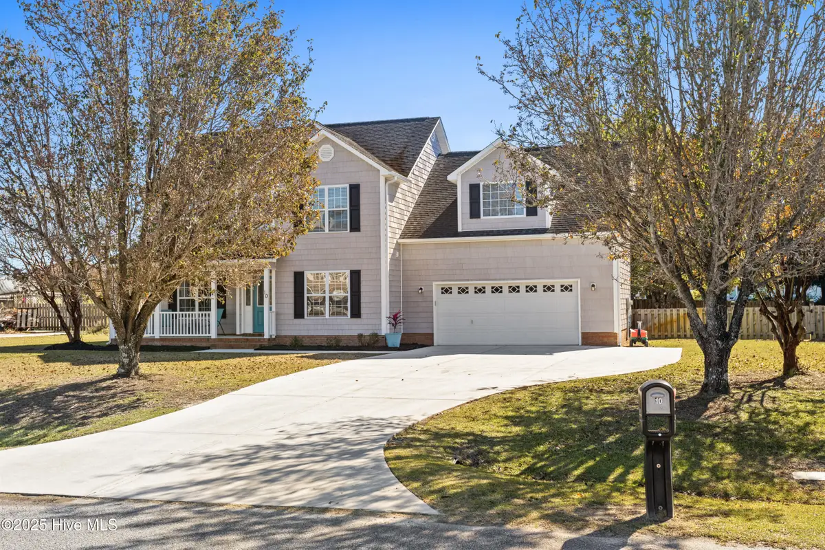 10 E Brenda Lee Drive, Hampstead, NC 28443 - Image #1