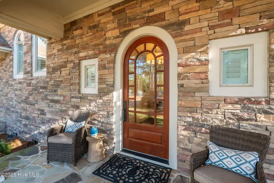 140 Cochrane Castle Circle, Pinehurst, NC 28374 - Image #2