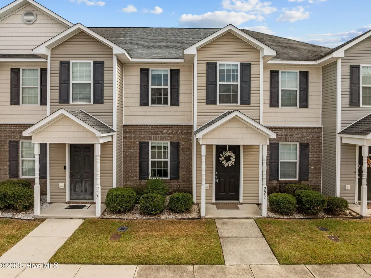 229 Glen Cannon Drive, Jacksonville, NC 28546 - Image #1