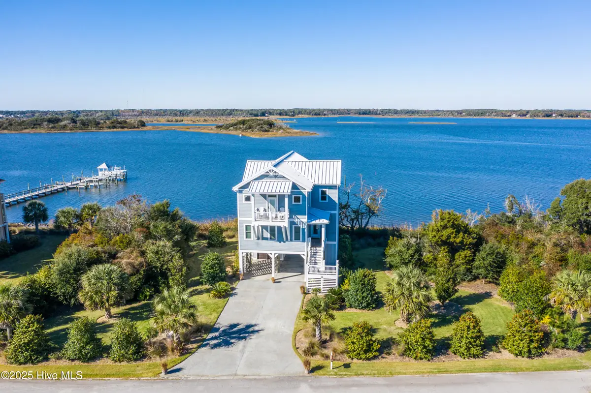 19 Osprey Drive, North Topsail Beach, NC 28460 - Image #1