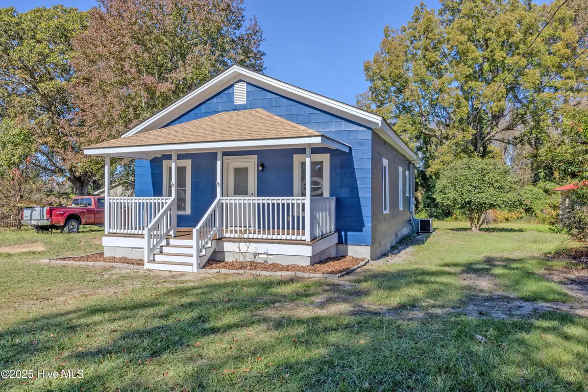 122 W Faison Street, Magnolia, NC 28453 - Image #1
